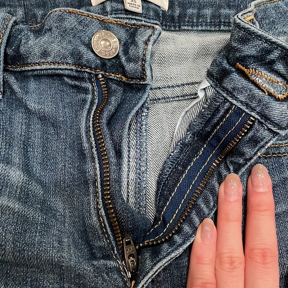 Aritzia talula short size25 - Picture 4 of 7